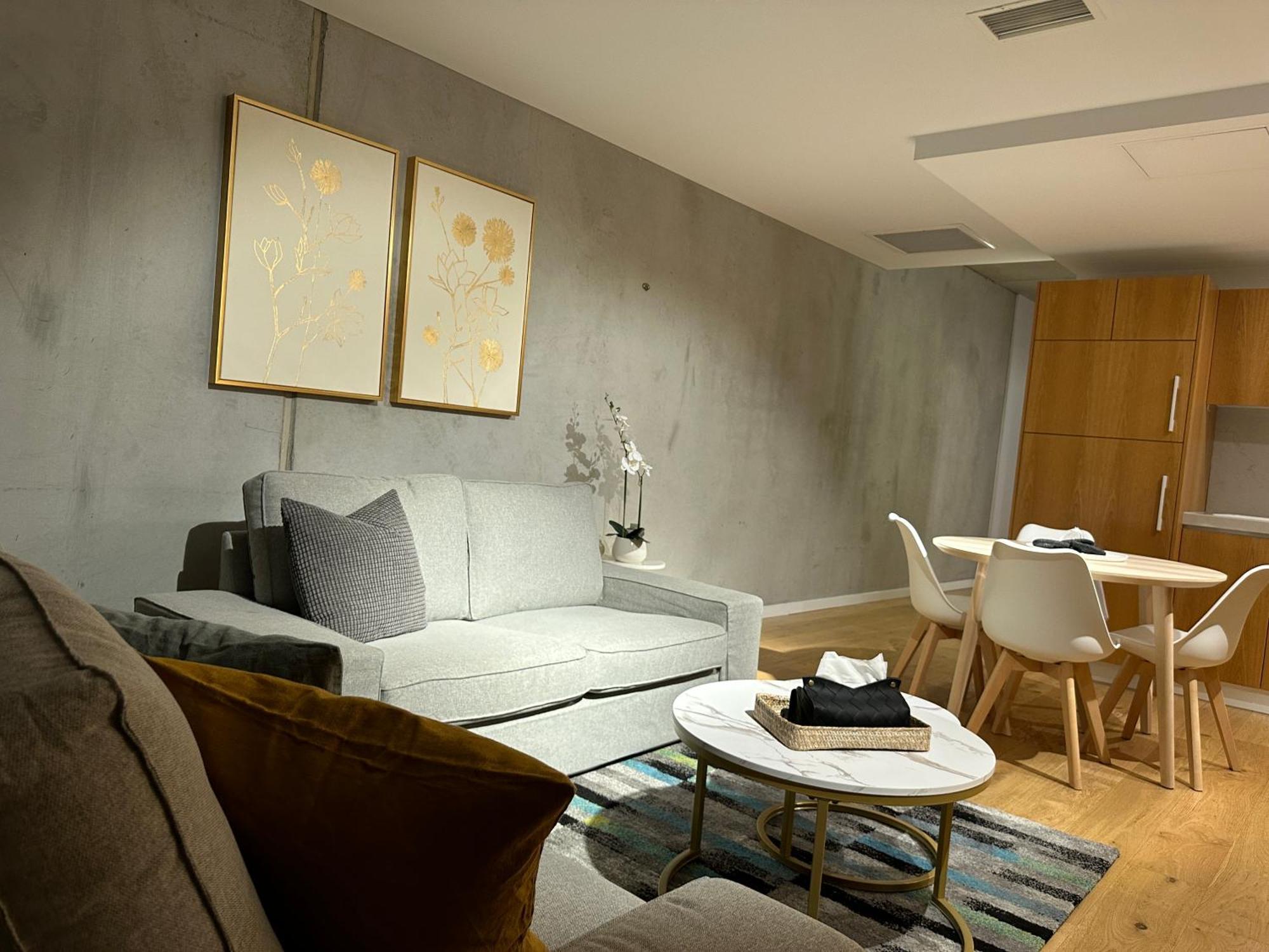 Palko - Luxury In The City Канберра Экстерьер фото